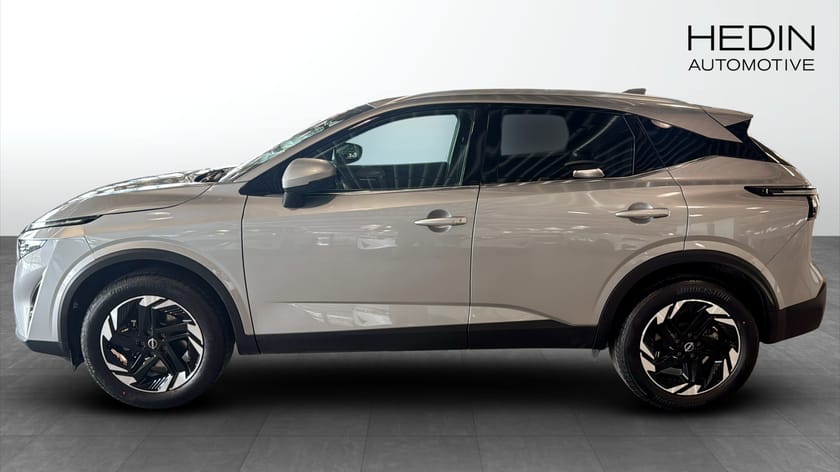 Bild 2 av Nissan Qashqai MHEV N-CONNECTA | Nav | 360-kamera