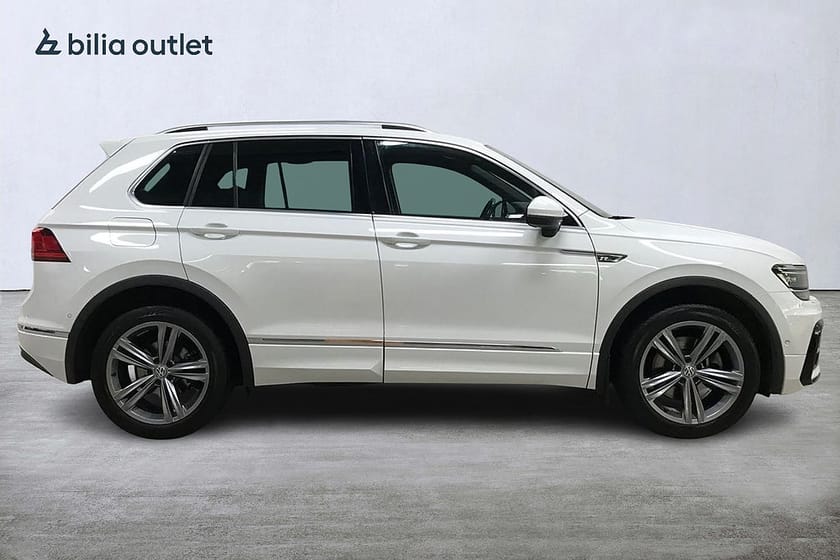 Bild 5 av Volkswagen Tiguan 2.0 TDI 4Motion R-Line 190hk Cockpit Drag Backkamera
