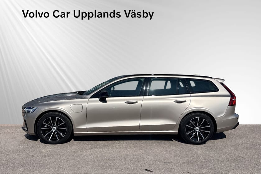 Bild 3 av Volvo V60 T6 Plus Dark Nordic Edition 0% RÄNTA (SELEKT)