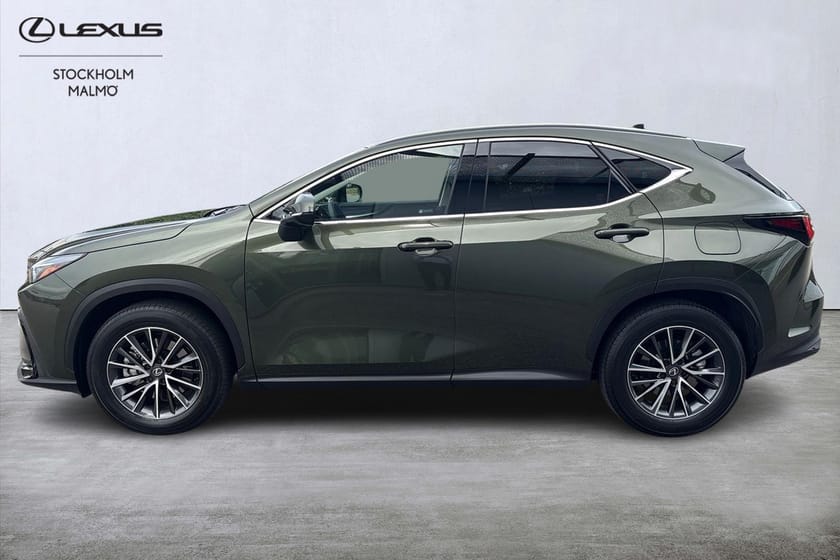 Bild 2 av Lexus NX 450h+ Business Plus AWD Drag Skinn P-värmare Backkamera Navi