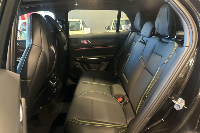 Lynk & Co 01 PHEV