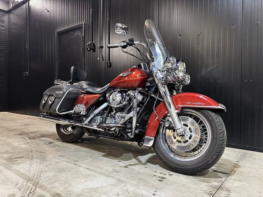Bild 3 av Harley-Davidson Road King Classic 1.4 Twin Cam 88 (67hk)