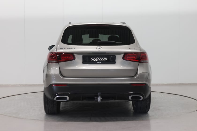 Bilde 3 av Mercedes-Benz GLC 300 e 4MATIC AMG, Premium pakke,Nattpakke, Hengerfeste,+++