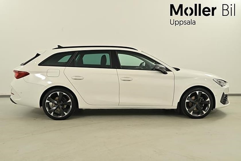 Bild 5 av CUPRA Leon Sportstourer 1.5 eTSI DSG 150hk, Kamera, Fullink