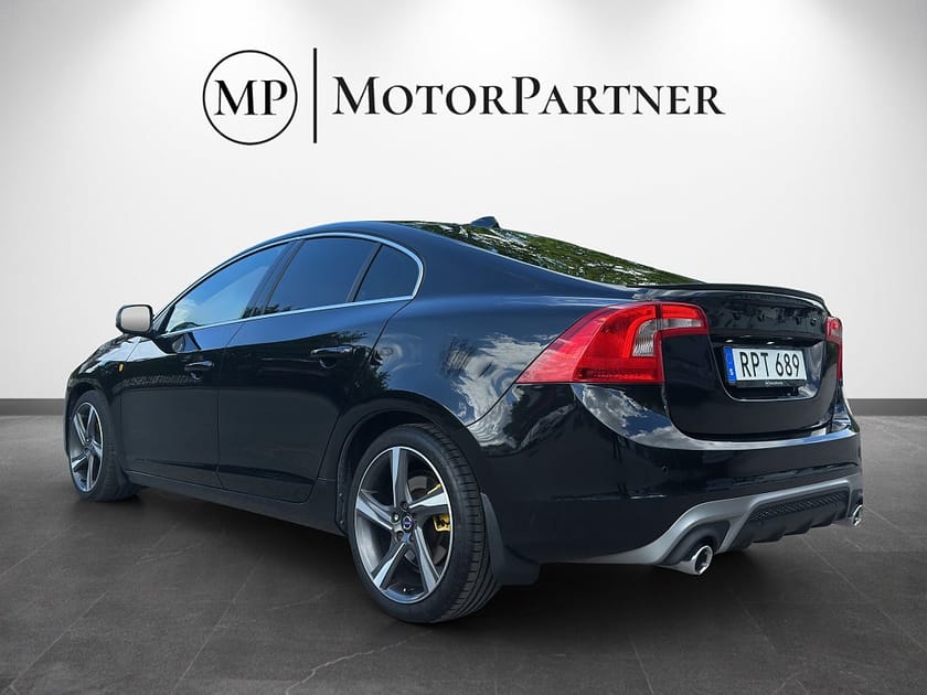 Bild 5 av Volvo S60 D4 Geartronic R-Design Taklucka Värmare 181hk
