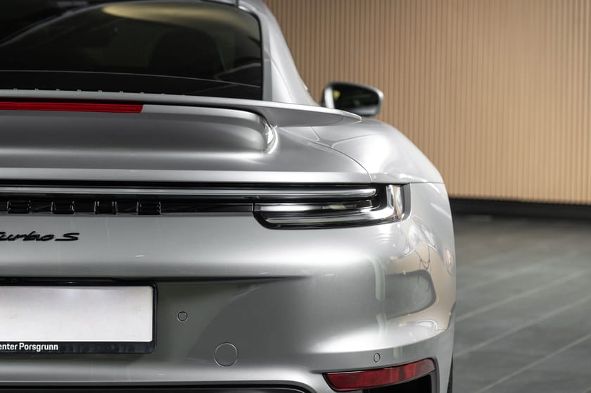 Bilde 5 av Porsche 911 Turbo S PAW28/FrontLift/Nattsyn/Sportseksos/Burmester