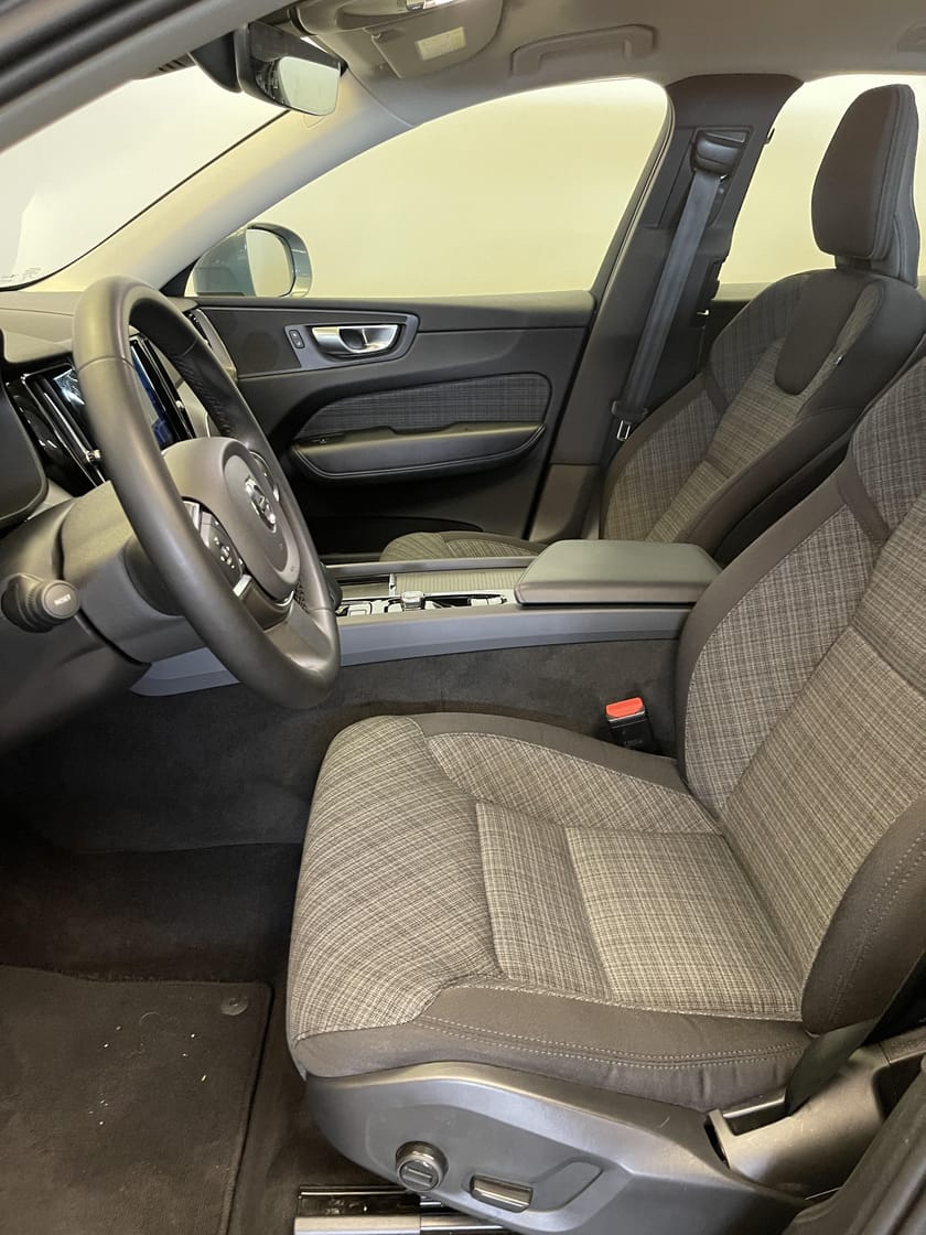 Bild 5 av Volvo XC60 B5 AWD Bensin Core