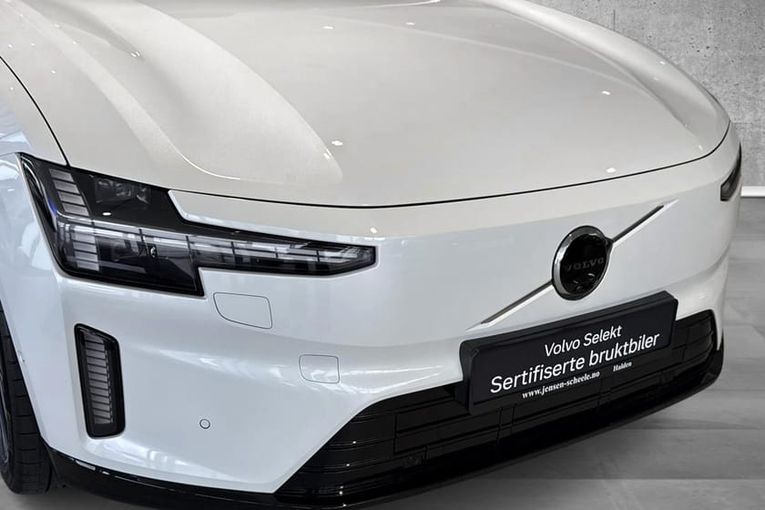 Bilde 2 av Volvo ES90 Single Motor Extended Range Ext. RWD Ultra, Massasje, 22", Luft, B&W