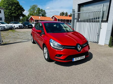 Renault Clio 1.2 TCE 118HK 5D AUTOMAT / NAVI / LED / 5800Mil