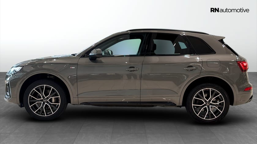 Bild 2 av Audi Q5 55 TFSI e quattro | S Line | | Luftfjädring |  PHEV |