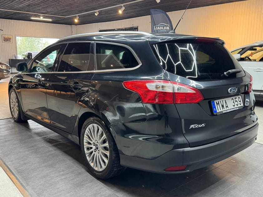 Bild 4 av Ford Focus Kombi 1.0 EcoBoost Titanium