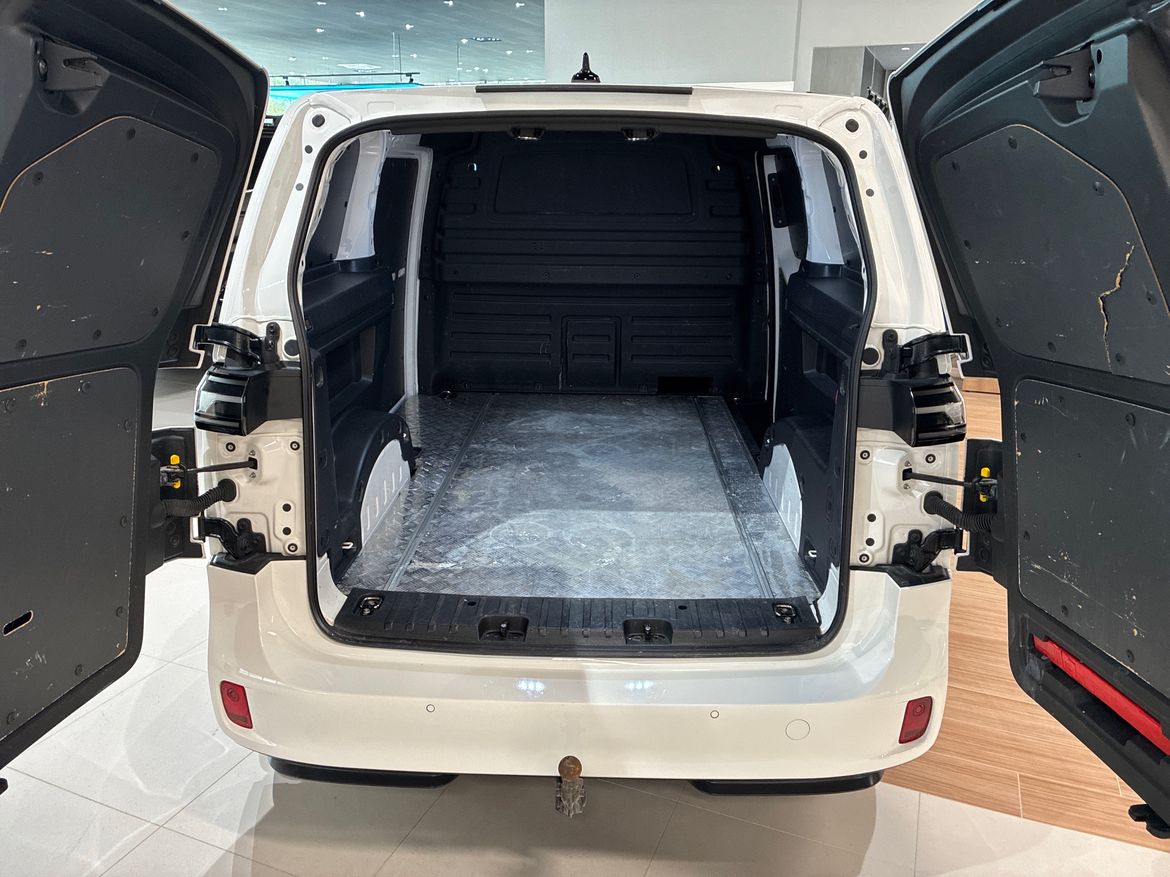 Volkswagen Transportbilar Volkswagen ID. Buzz Cargo — bild 28