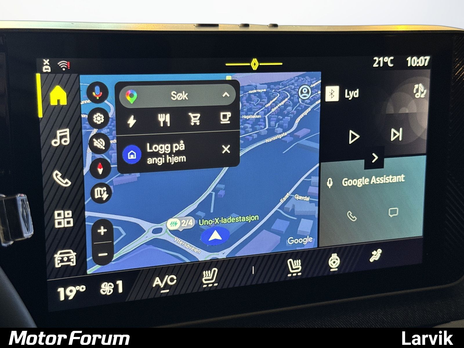 Renault 5 E-Tech 40 kWh, 122hp, 2025