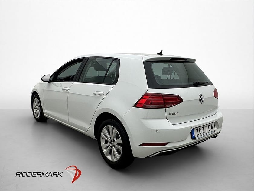 Bild 5 av Volkswagen Golf 1.0 TSI 110hk Pluspaket Kamera CarPlay