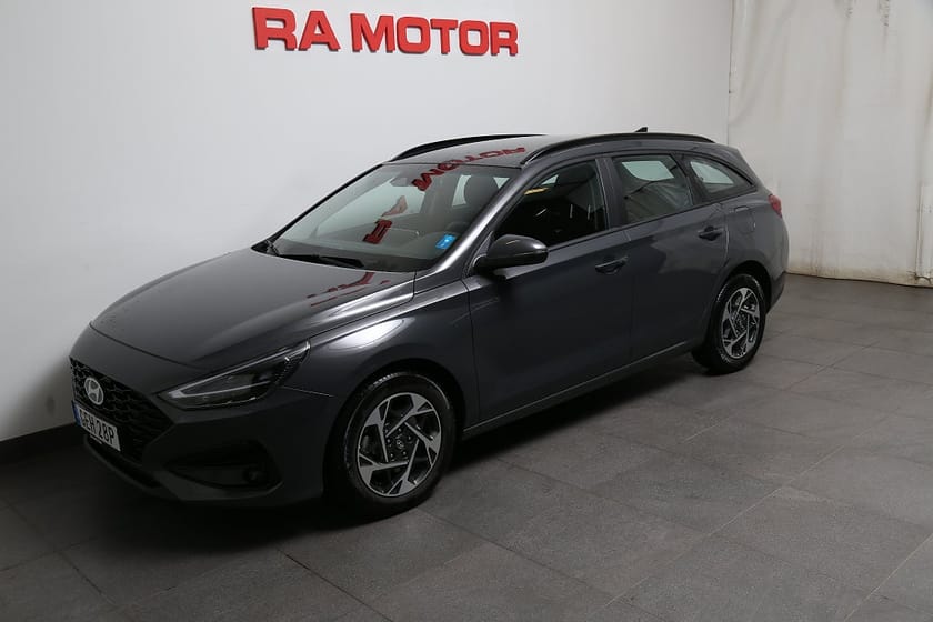 Bild 2 av Hyundai i30 Kombi 1,0 T-GDi MHEV Essential Aut Navi Kamera