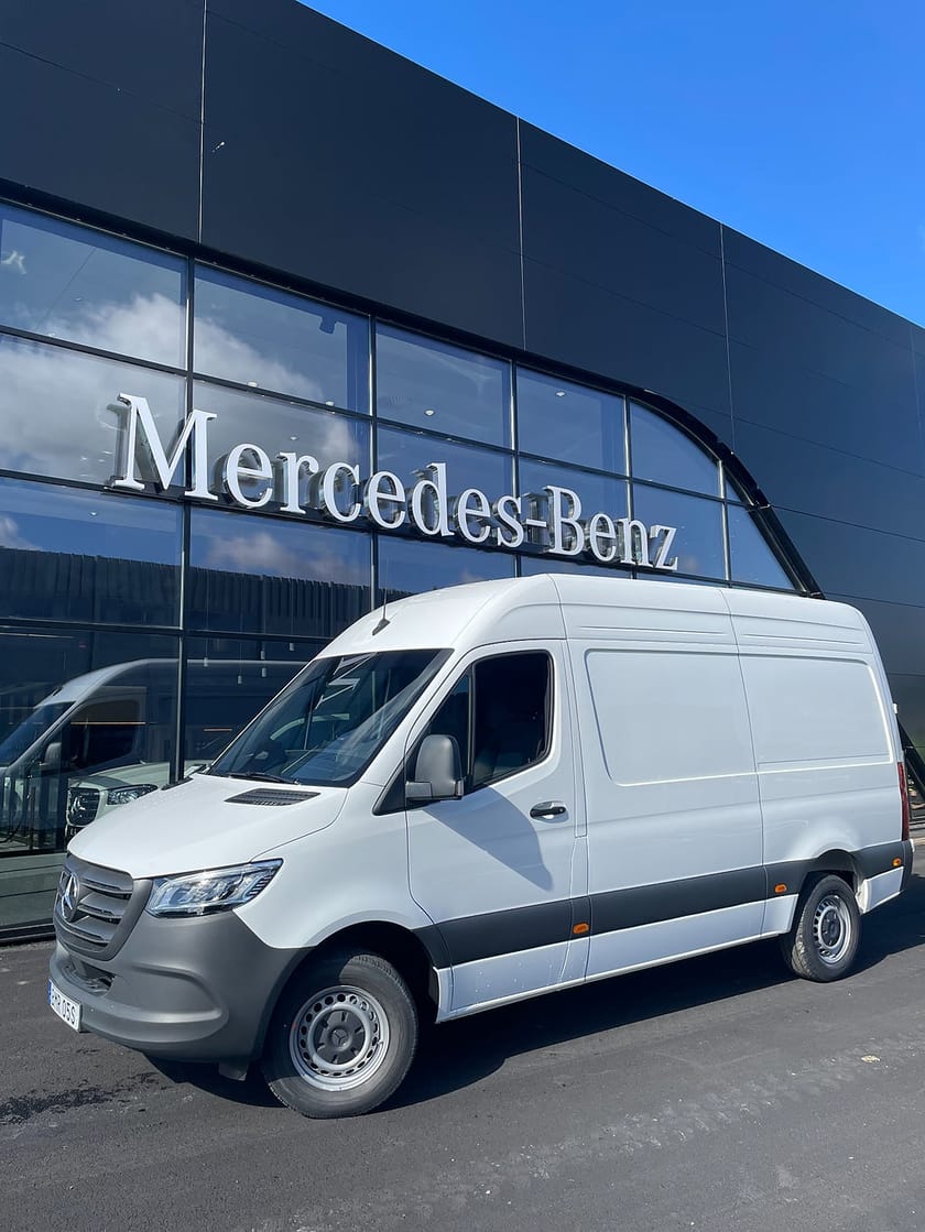 Bild 1 av Mercedes-Benz Sprinter 317 CDI RWD Panel Van 9G-Tronic Euro 6 SERVICEAVTAL 0:-