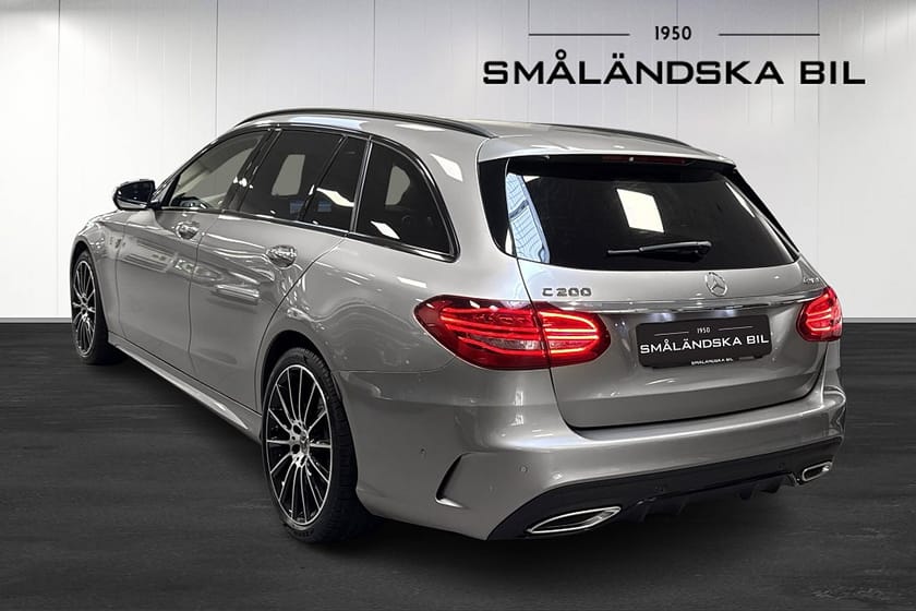 Bild 3 av Mercedes-Benz C 200 T 4MATIC AMG Line Panorama Drag  184hk