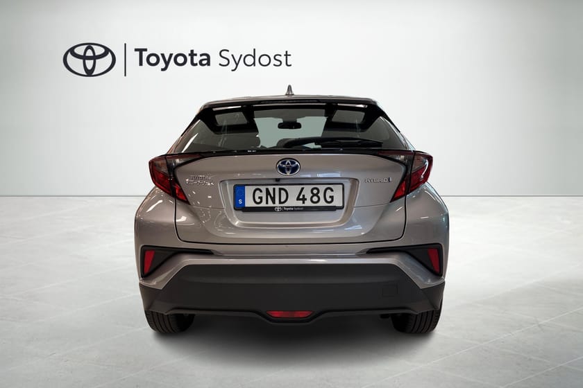 Bild 4 av Toyota C-HR Hybrid 1.8 Active Automat Backkamera Rattvärme