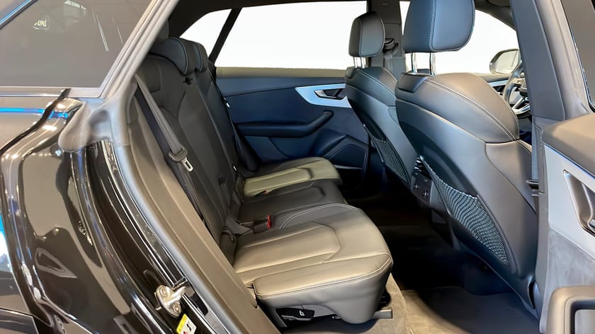 Bild 5 av Audi Q8 50 TDI quattro 286HK | S-Line | Pano | B&O