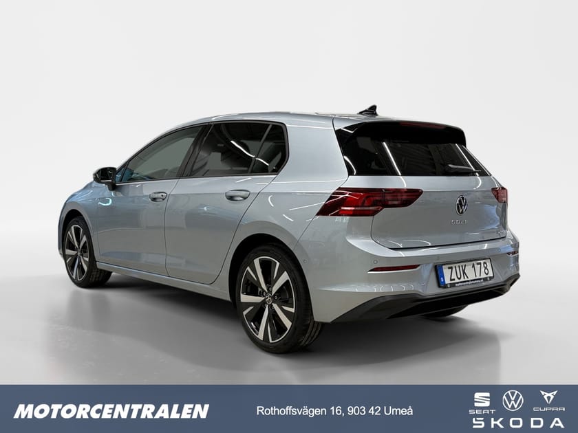 Bild 3 av Volkswagen Golf LIFE 1,5 eTSI 150 HK DSG7