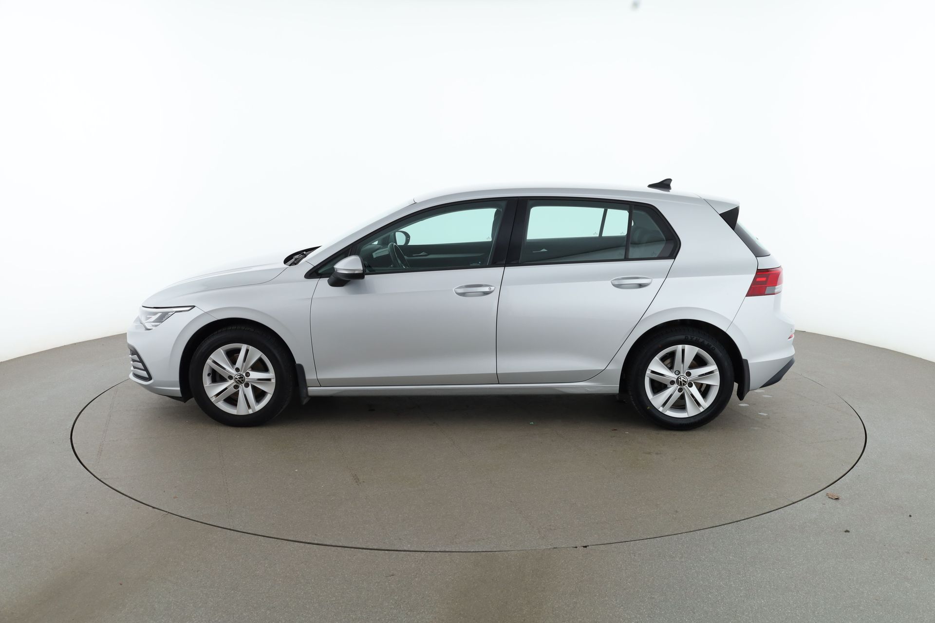 Volkswagen Golf 1.5 TSI ACT 2020, bild 2/10