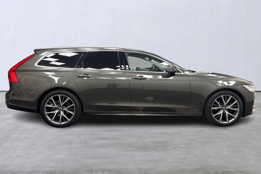 Bild 3 av Volvo V90 D4 Momentum SE II