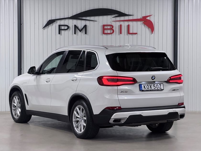 Bild 4 av BMW X5 xDrive45e iPerformance Steptronic En-Brukare H&K Moms