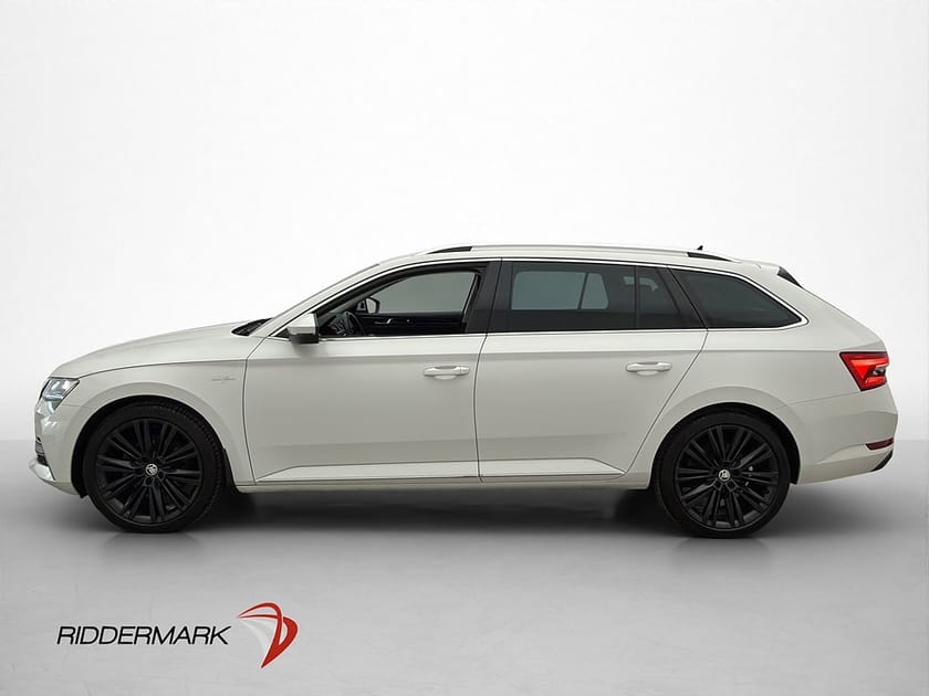 Bild 2 av Škoda Superb iV Kombi Skoda 1.4 TSI L&K Värm Cockpit Kamera Drag Canton