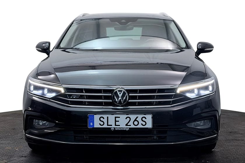 Bild 3 av Volkswagen Passat Sportscombi SC 2.0 TDI 4M GT R Line Drag Navi Kamera Cockpit 200hk