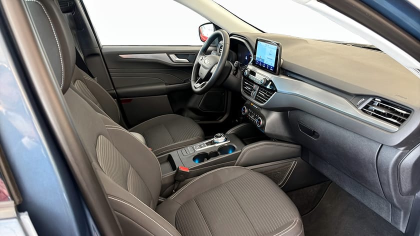 Bild 3 av Ford Kuga Plug-In Hybrid PHEV TITANIUM /Privatleasing 3995kr
