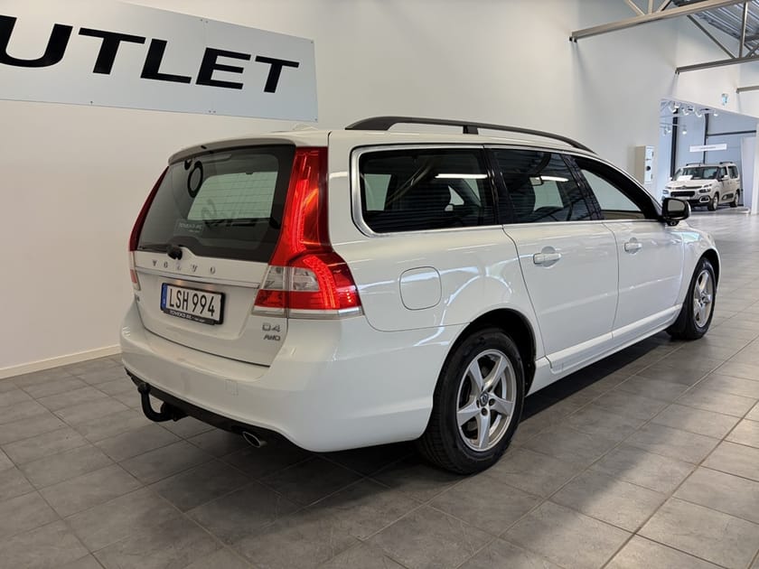 Bild 3 av Volvo V70 D4 AWD 181hk Momentum Aut/Drag/Blis