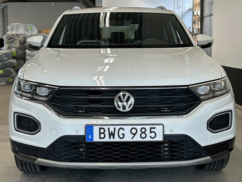 Bild 3 av Volkswagen T-Roc 2.0 TSI 190hk 4Motion Drag Värmare Cockpit