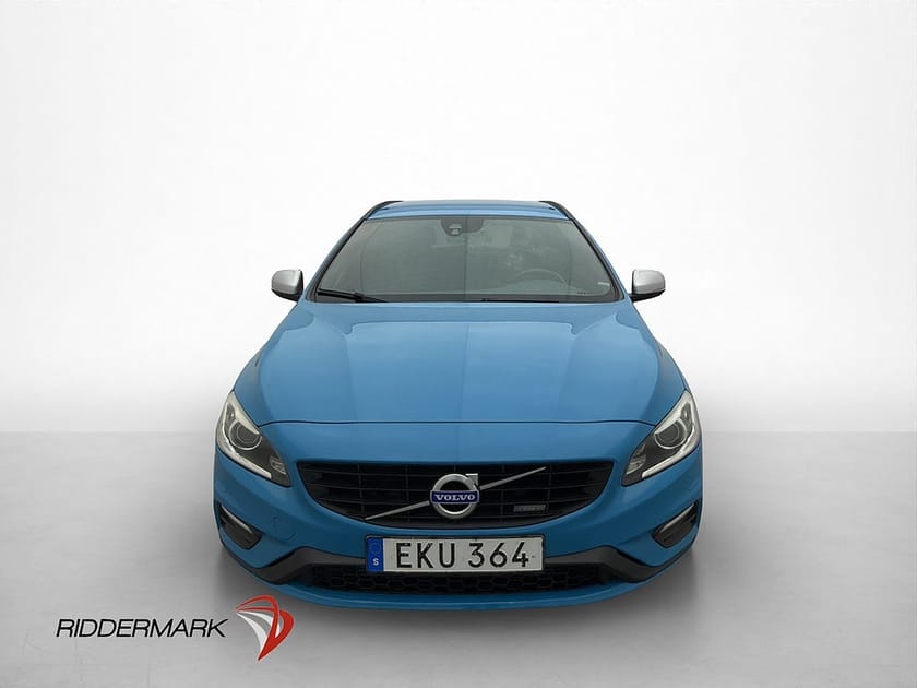 Bild 2 av Volvo V60 D4 R-Design Värmare P-Sensorer Rattvärme Dragkrok