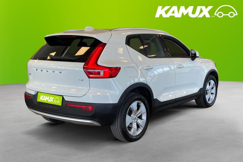 Bild 4 av Volvo XC40 T2 Momentum Navi B-Kamera Drag Få ägare!