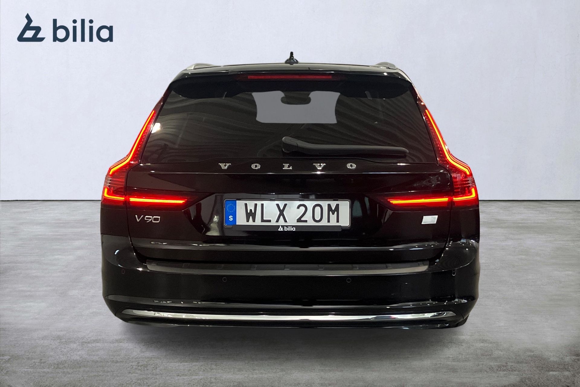 Volvo V90 T6 Core 2023, photo 5/10