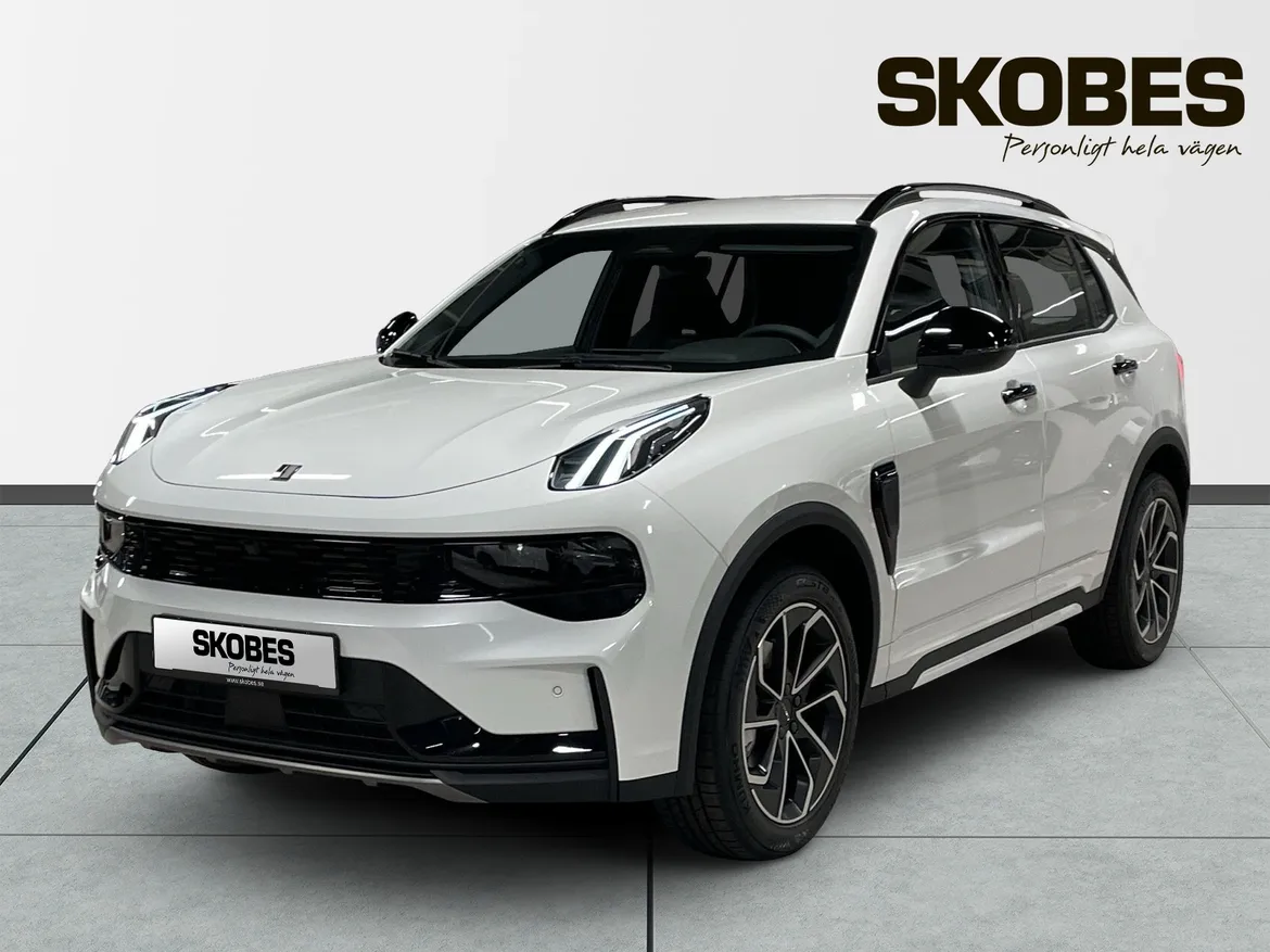 Lynk & Co 01 PHEV