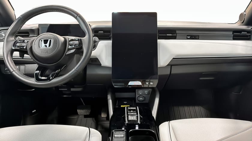 Bild 4 av Honda e:Ny1 
