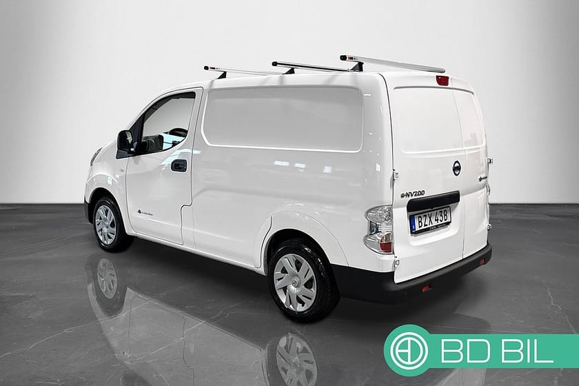 Bild 3 av Nissan e-NV200 Van 40 kWh VERKSTADSINREDNING BACKKAMERA MOMS