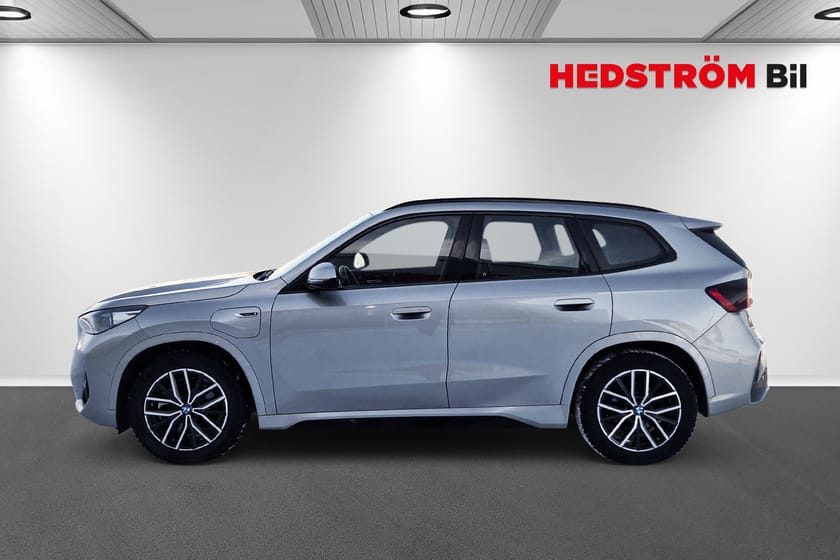 Bild 2 av BMW X1 xDrive30e