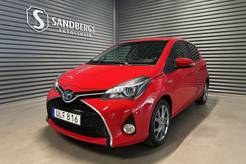 Bild 1 av Toyota Yaris Hybrid e-CVT Active Style Backkamera BT Eu6