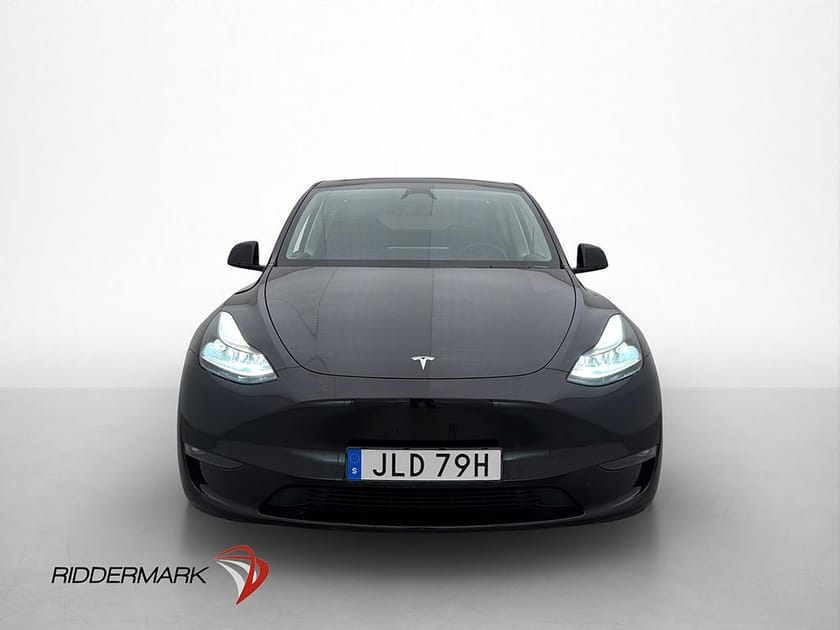 Bild 3 av Tesla Model Y Performance AWD Svensksåld Dragkrok MOMS