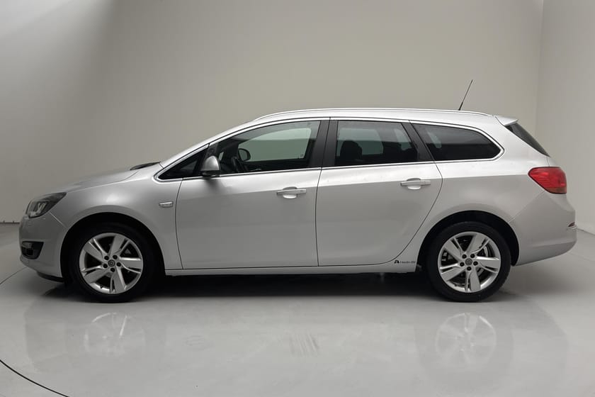 Bild 2 av Opel Astra Sports Tourer 1.4 Turbo ECOTEC (140hk)