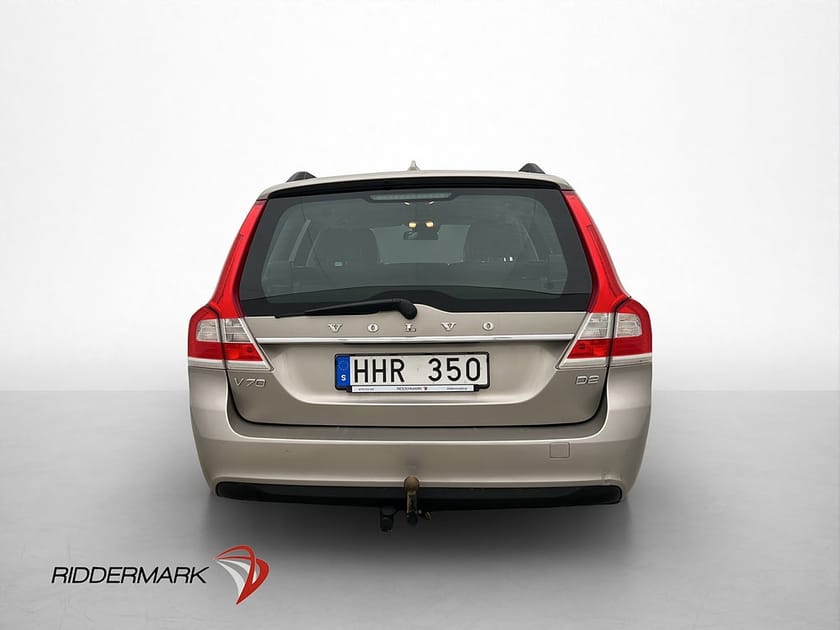Bild 5 av Volvo V70 D2 115hk Kinetic Värmare Dragkrok Halvskinn