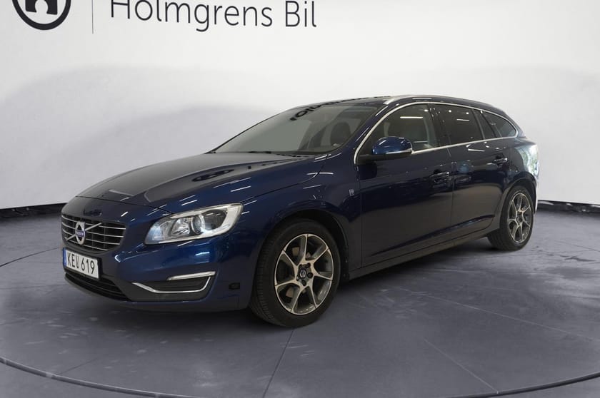Bild 1 av Volvo V60 D4 Momentum Ocean Race 190hk