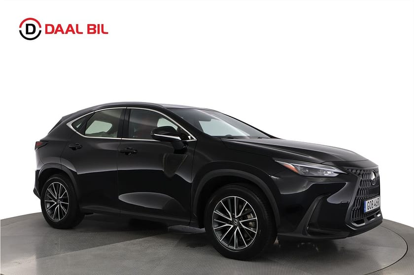 Bild 5 av Lexus NX 350h AWD E-CVT 242HK BUSINESS DRAG B-KAM NAVI LÄDER