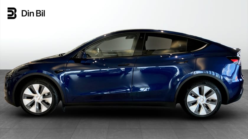 Bild 2 av Tesla Model Y Long Range AWD Drag/Läder/Navigation/Panorama