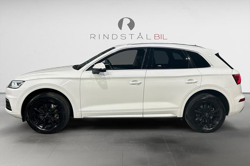 Bild 3 av Audi Q5 35 TDI quattro 2.0 S Tronic, 163 HK AUT DRAG D-VÄRM Q CARPLAY