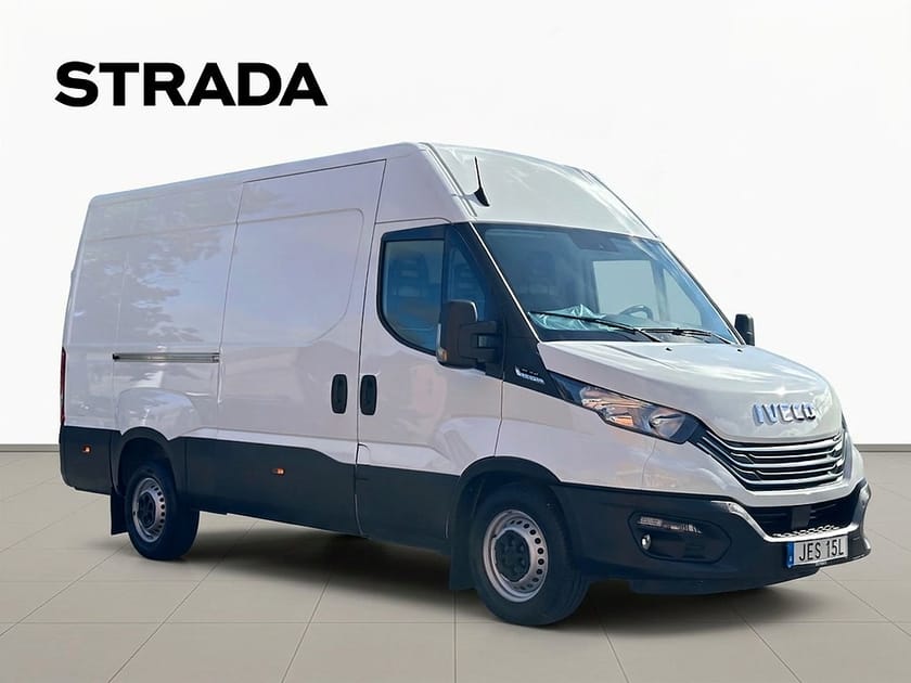 Bild 2 av Iveco Daily 35-140 Van 35S14 12m3 L3H2 Hi-Matic | 3 års garanti