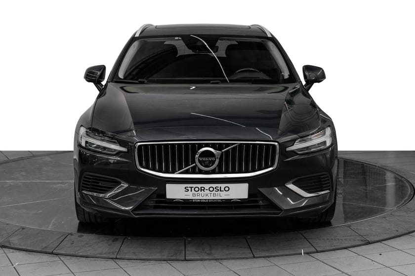 Bilde 3 av Volvo V60 T8 Twin Engine Inscription/ACC/Krok/360/Navi/HUD/Pano