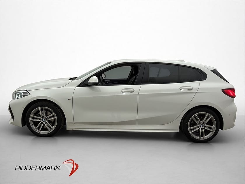 Bild 5 av BMW 118i 140hk M Sport HUD HiFi Skinn Värm Kamera CarPlay